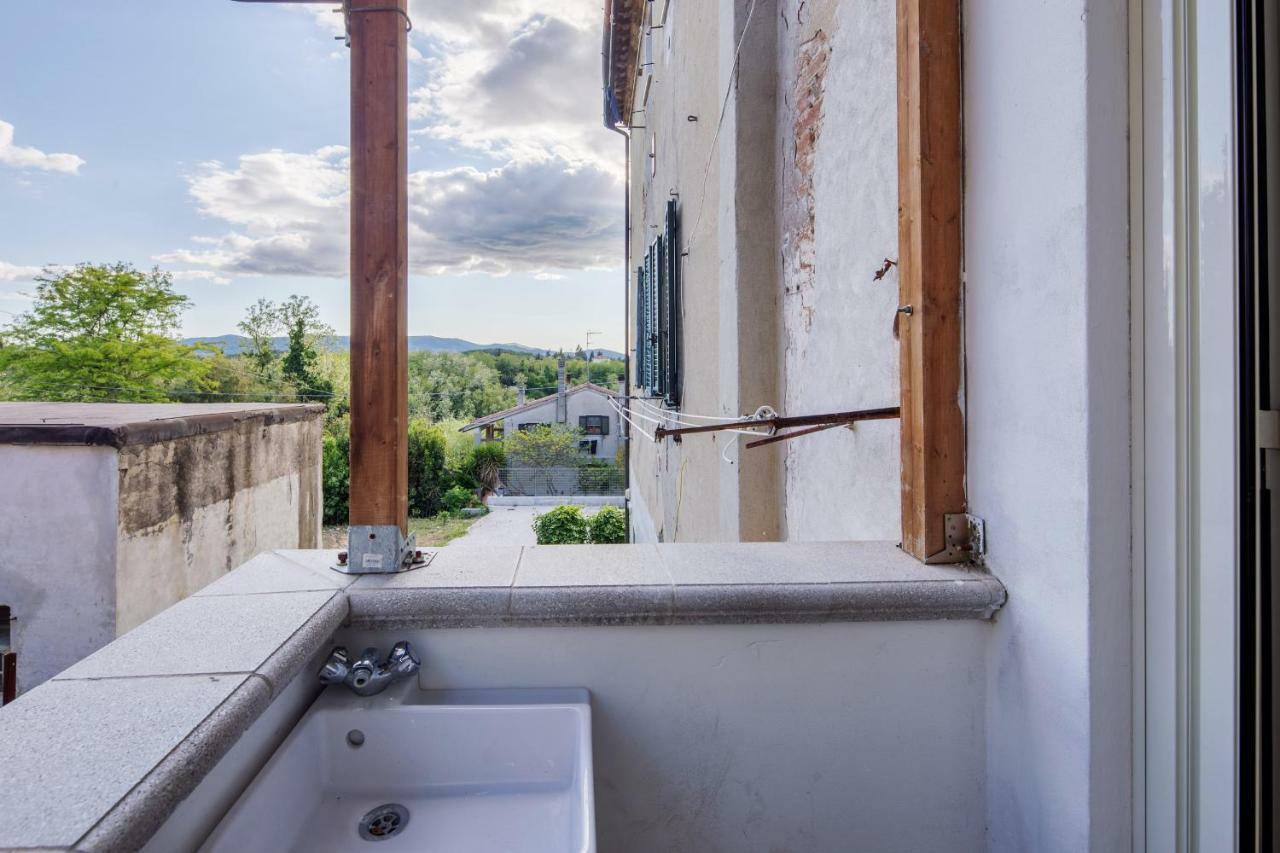 Appartamento Stile Toscano In Fauglia Luaran gambar